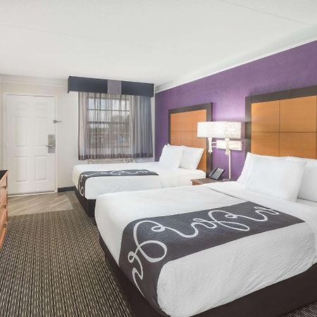Baymont By Wyndham Greenville Woodruff Rd Εξωτερικό φωτογραφία