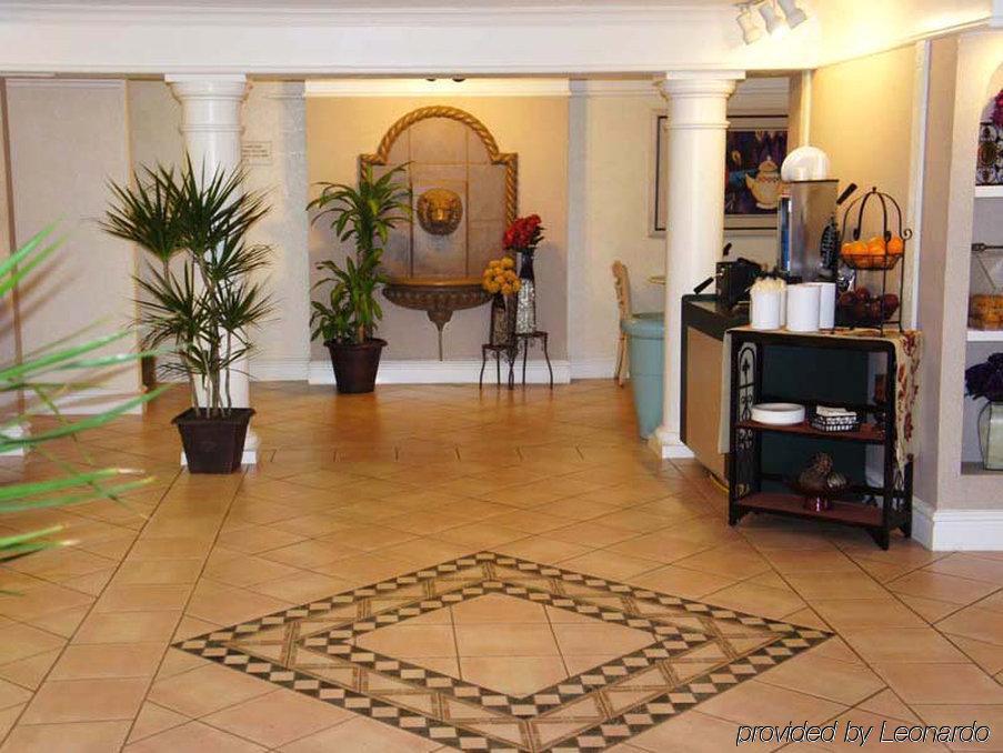 Baymont By Wyndham Greenville Woodruff Rd Εξωτερικό φωτογραφία