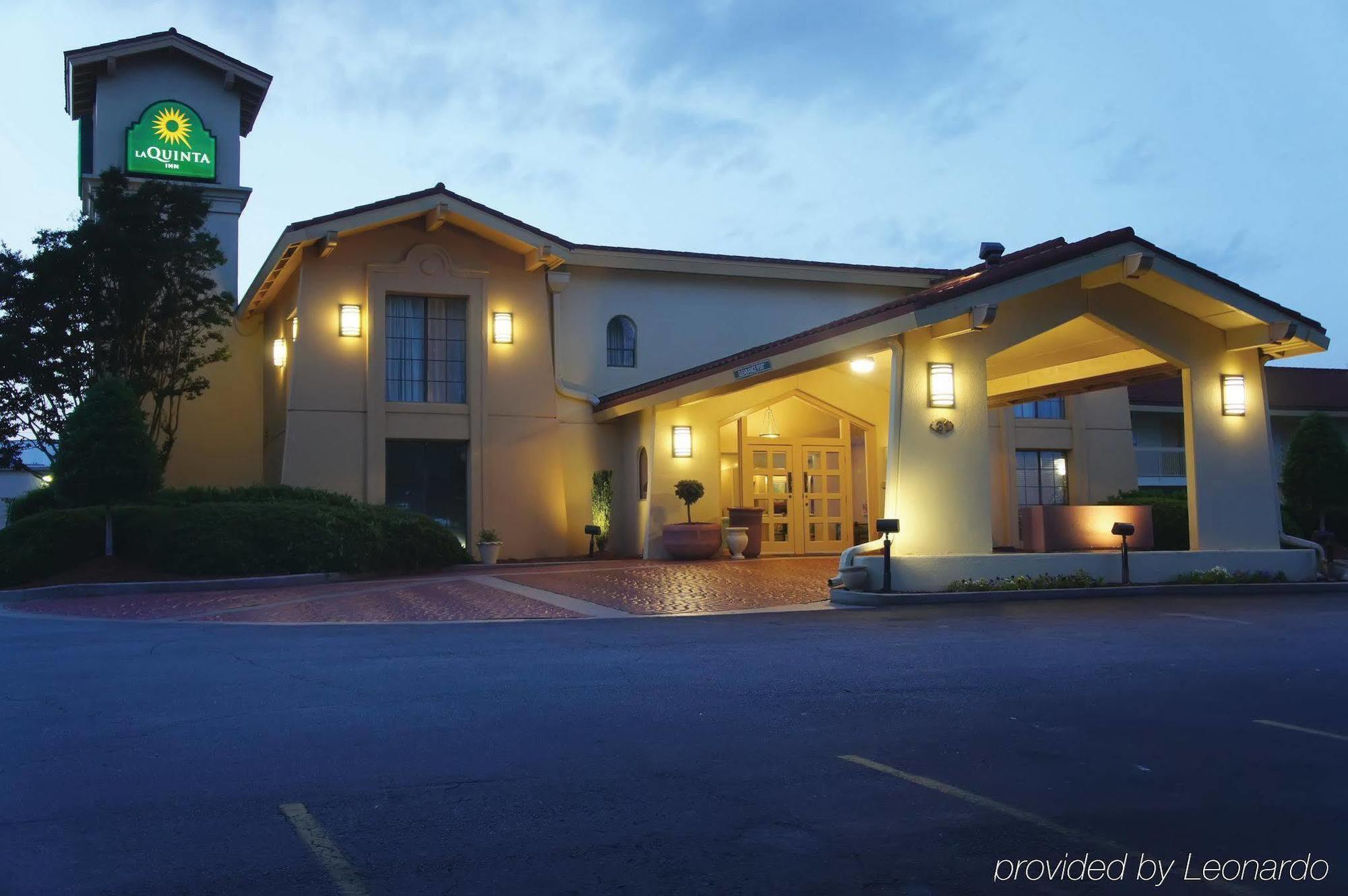 Baymont By Wyndham Greenville Woodruff Rd Εξωτερικό φωτογραφία